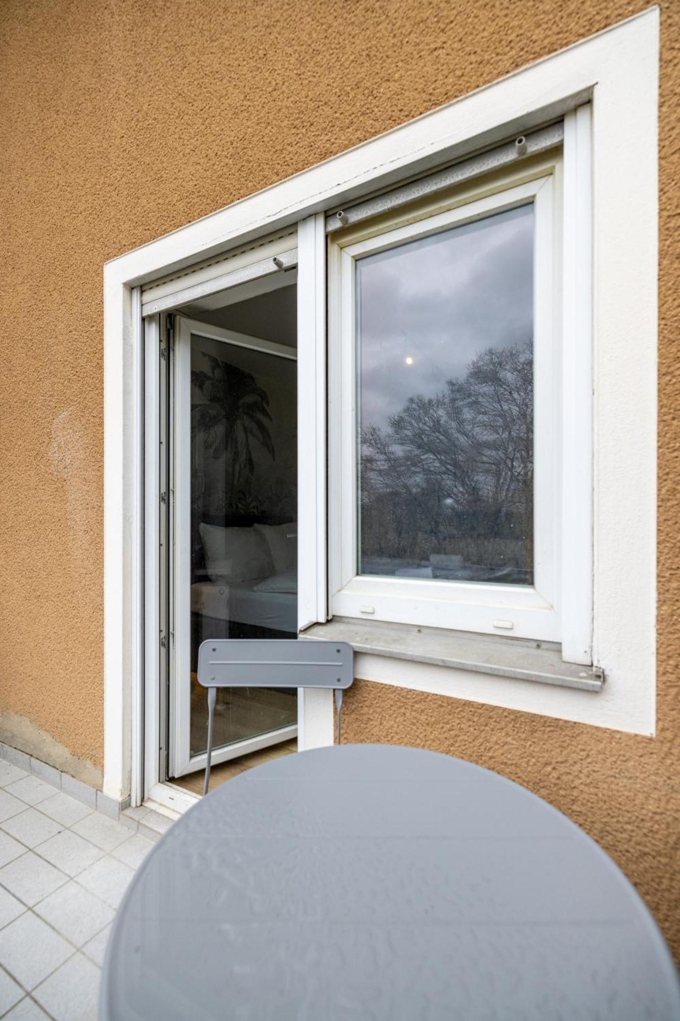 Kleines Mit Balkon Apartment Wurzburg