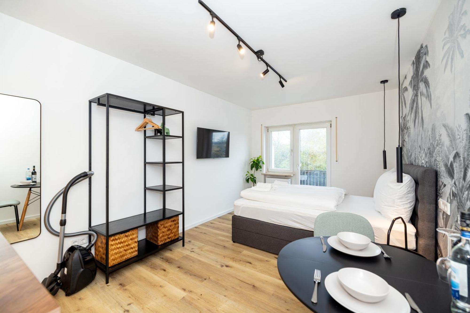 Kleines Mit Balkon Apartment *